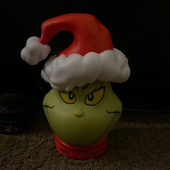 Universal Other The Grinch Popcorn Bucket Poshmark